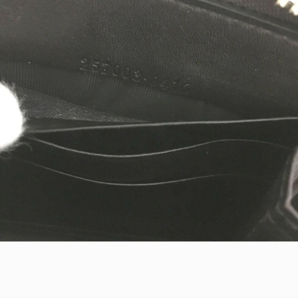 Gucci Guccissima Leather Bow Zip Around Wallet - Picture 4 of 8